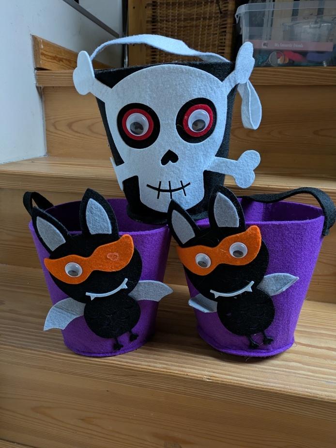 déguisement / accessoires - sac à bonbons d' Halloween, Ophalen, Zo goed als nieuw