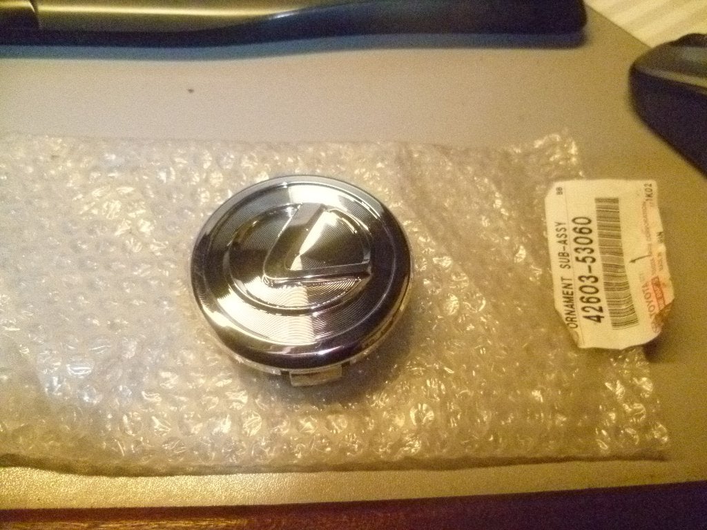 Lexus 42603-53060 Wielnaaf sierstuk, Ophalen