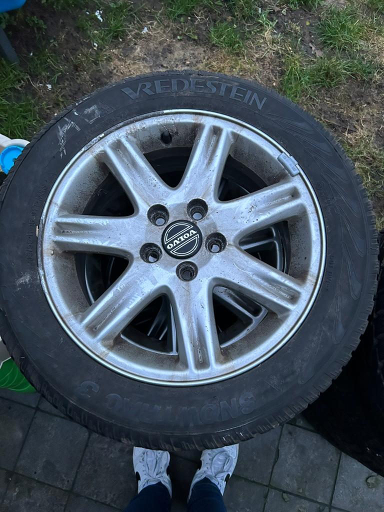 Allu velgen voor een volvo, Ophalen, Gebruikt