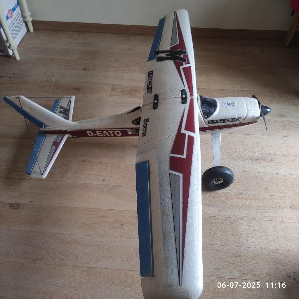 Multiplex Mentor, Enlèvement, Utilisé, Électro