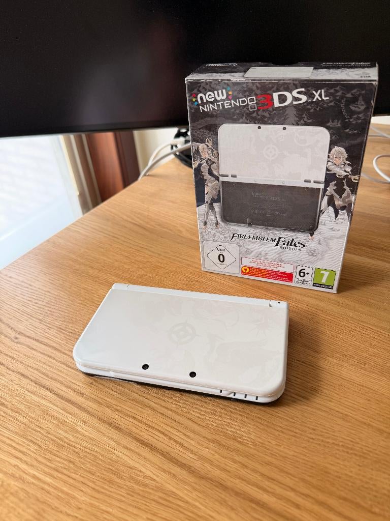 New 3DS XL Fire Emblem Fates Edition - Met doos, Games en Spelcomputers, Ophalen of Verzenden, Gebruikt, Wit, 3DS XL
