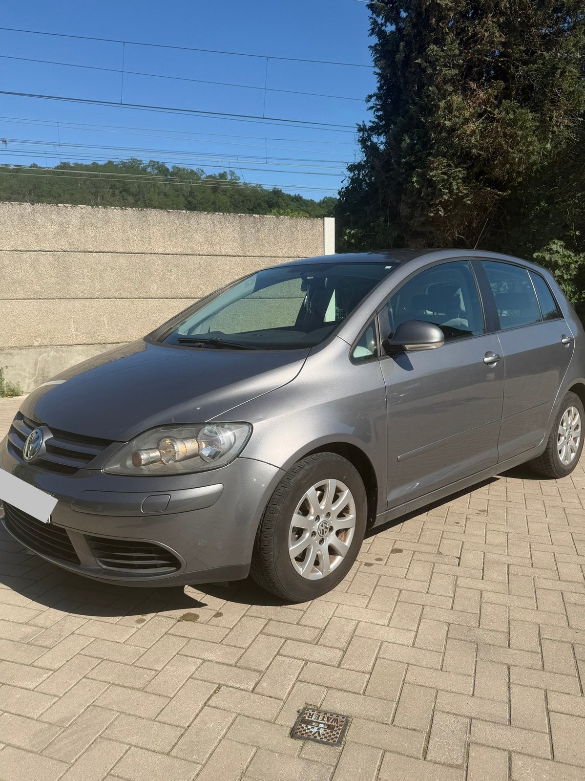 Golf plus 1.6 benzine 150k km automaat CarPlay gekeurd vvk, Auto's, Volkswagen, Zwart, 4 cilinders, 5 zetels, 5 deurs