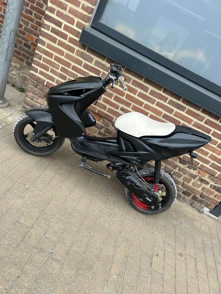 Yamaha aerox a klasse, Ophalen, Zo goed als nieuw, Aerox