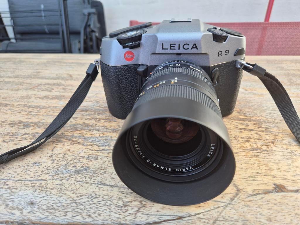 Leica R9 (zonder lens), Audio, Tv en Foto, Fotocamera's Analoog, Ophalen of Verzenden, Zo goed als nieuw, Spiegelreflex, Leica