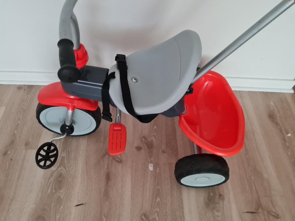 Rode driewieler, Ophalen, Gebruikt, Velgrem, Verstelbare zitting