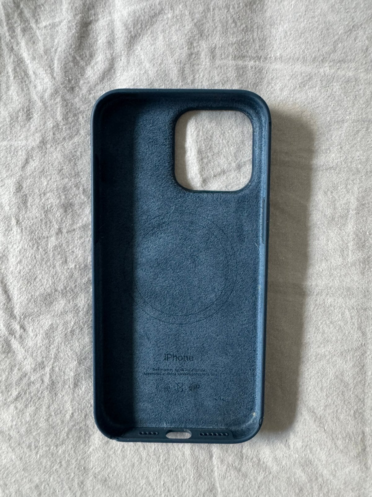 Étui en silicone Apple MagSafe original — Storm Blue, IPhone 15, Comme neuf, Silicone, Apple