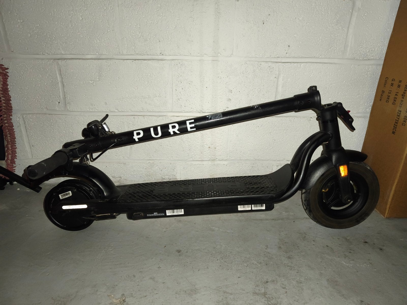 Trottinette électrique Pure Air Pro 500W — Très bon état (in, Enlèvement, Comme neuf, Step électrique (E-scooter), Pure