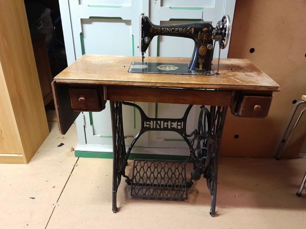 Singer 1927 (fonctionne toujours), Antiquités & Art, Antiquités | Machines à coudre