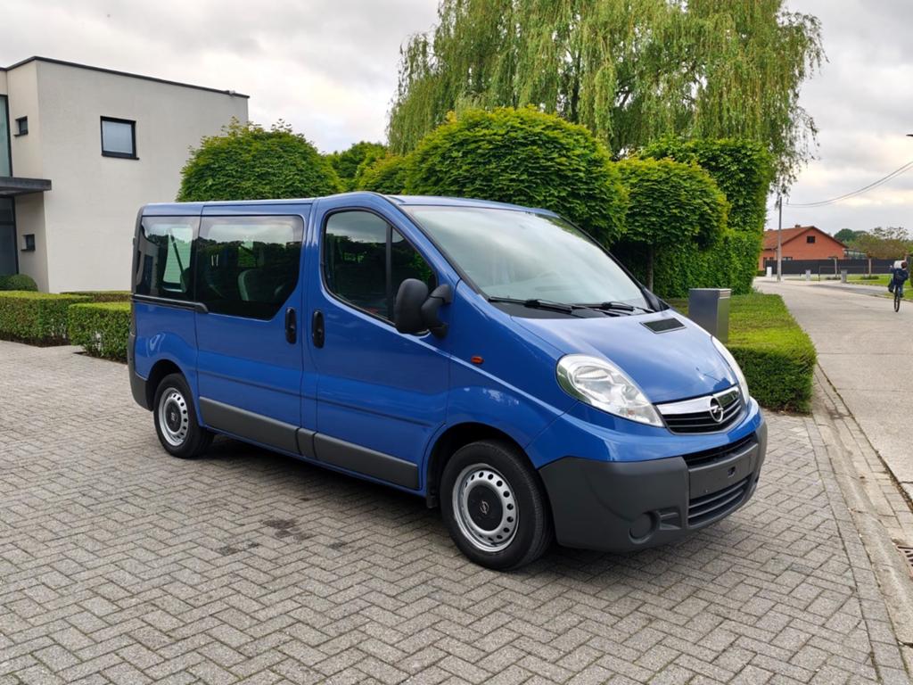 Opel Vivaro***2.0CDTi 9pl Airco***, Auto's, Zwart, Blauw, 9 zetels, Bedrijf