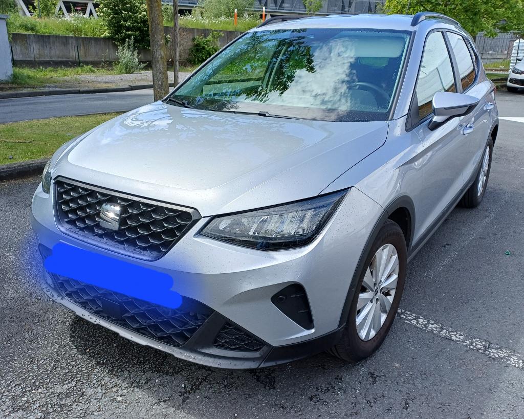 Seat Arona, Autos, Seat, Argent ou Gris, Achat, Arona, Noir