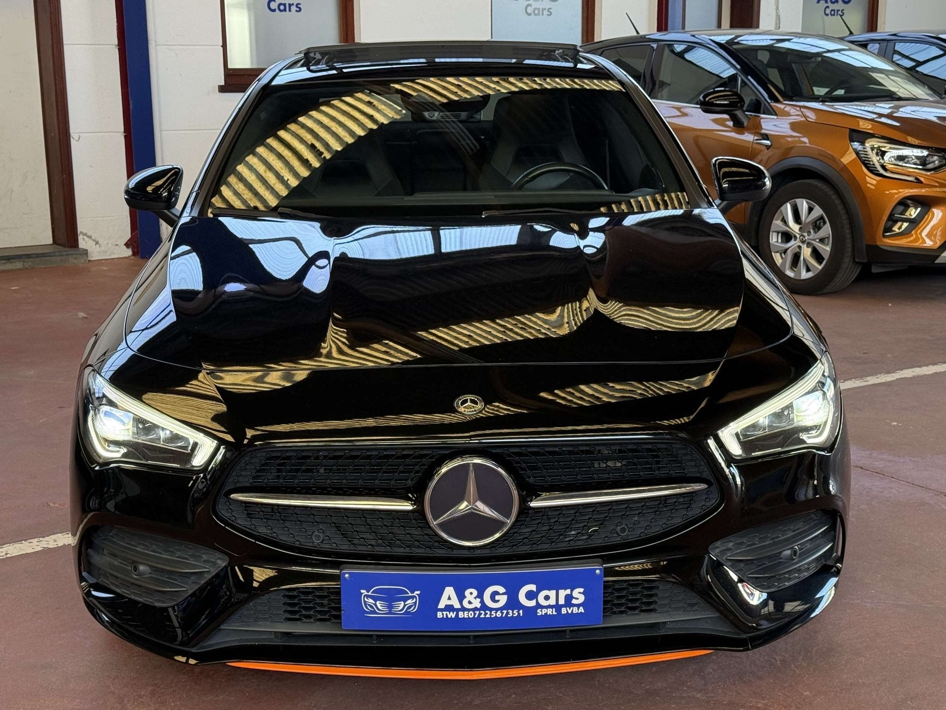 Mercedes-Benz CLA 250 CLA 250 AMG Pack Blak Édition 1 Jaar, CLA, Achat, Entreprise, Alcantara
