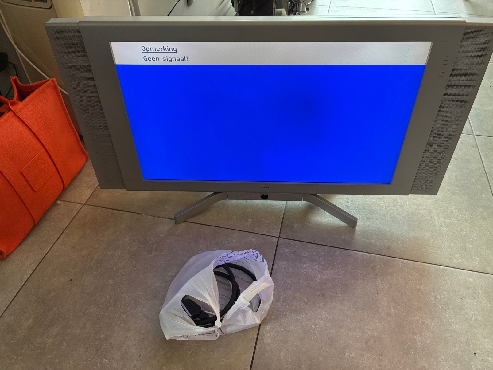 Tv loewe concept 32 basic, Gebruikt, LCD, 80 tot 100 cm, Ophalen