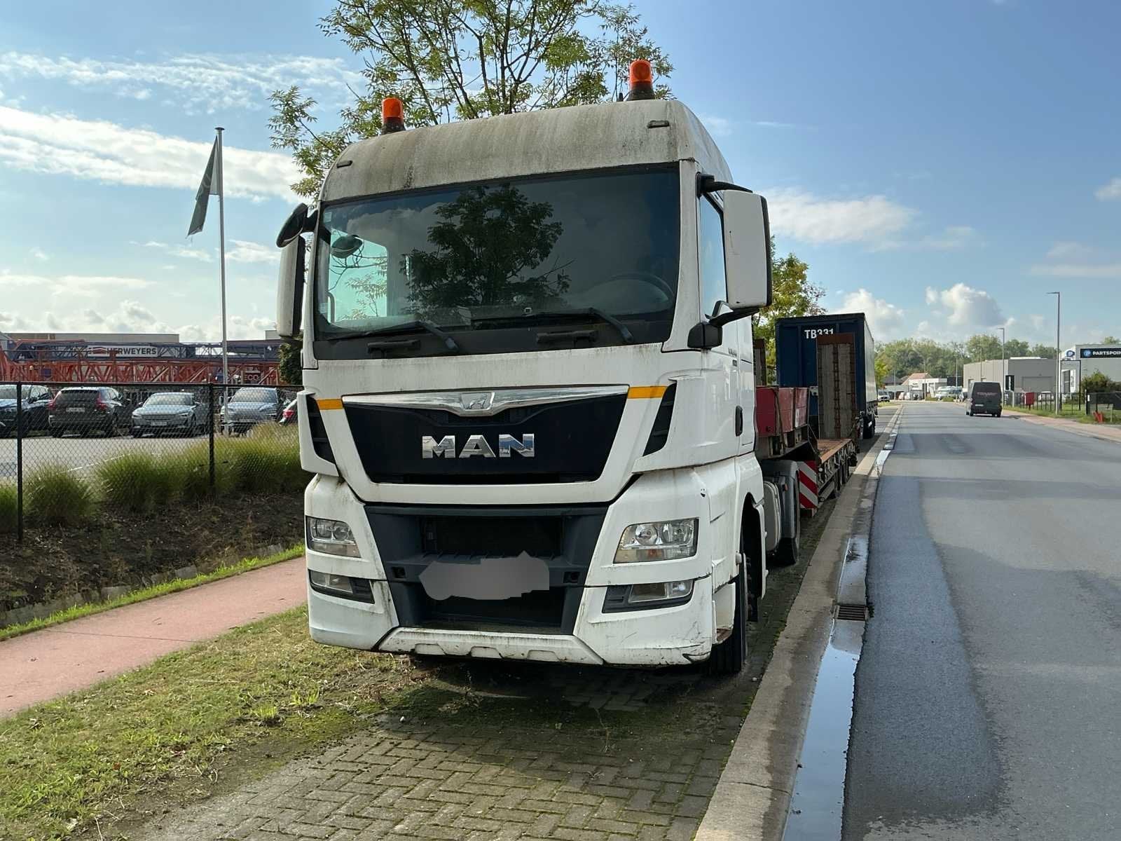 Camion HOMME L200746001 2015, Autos, Achat, Euro 6, Entreprise, Autres carburants