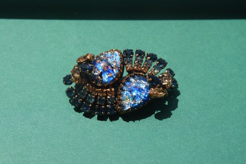 Broche Vintage bleu, Bijoux, Sacs & Beauté, Broches, Enlèvement ou Envoi, 4 à 7 cm, Utilisé, Bleu