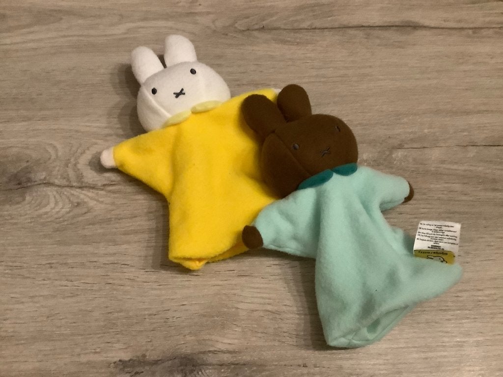Diverses marionnettes à main Miffy (24 cm), Hema, Enlèvement ou Envoi, Lapin, Nijntje