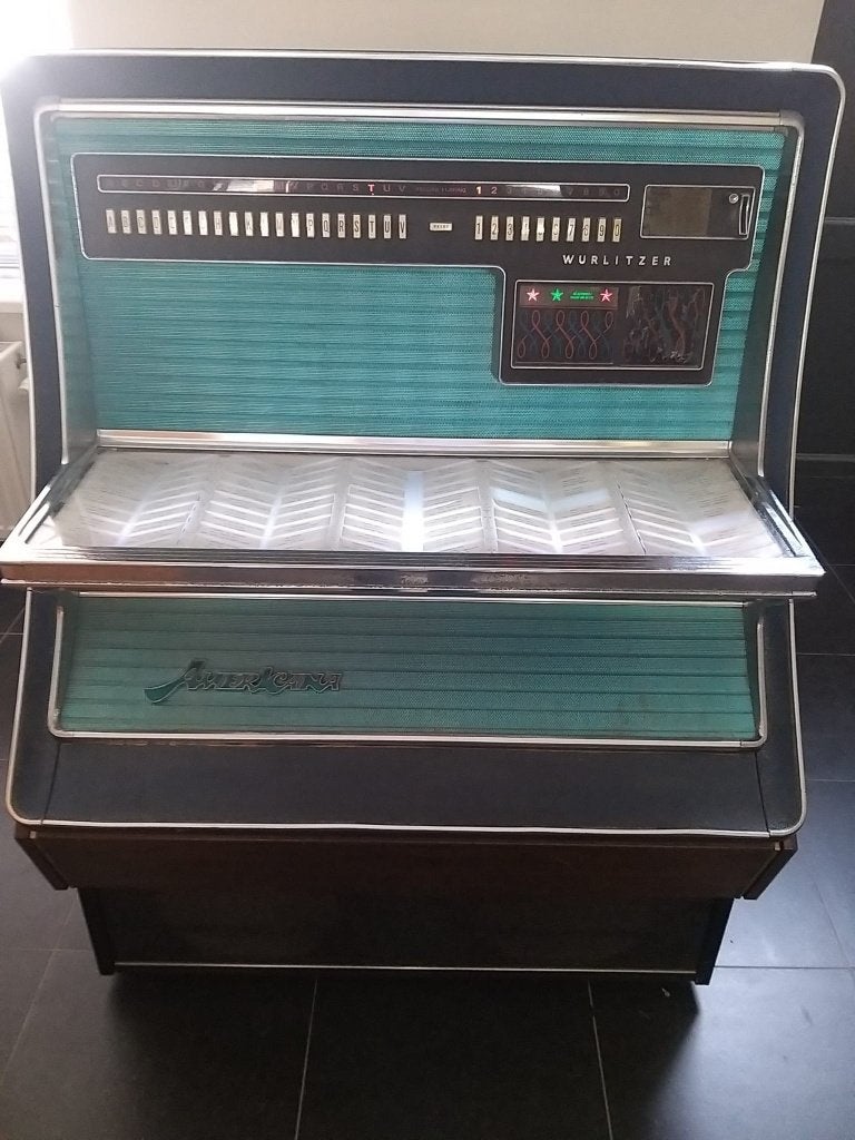 JUKEBOX, Verzamelen, Automaten | Jukeboxen, Zo goed als nieuw, Wurlitzer, 1960 tot 1970, Ophalen