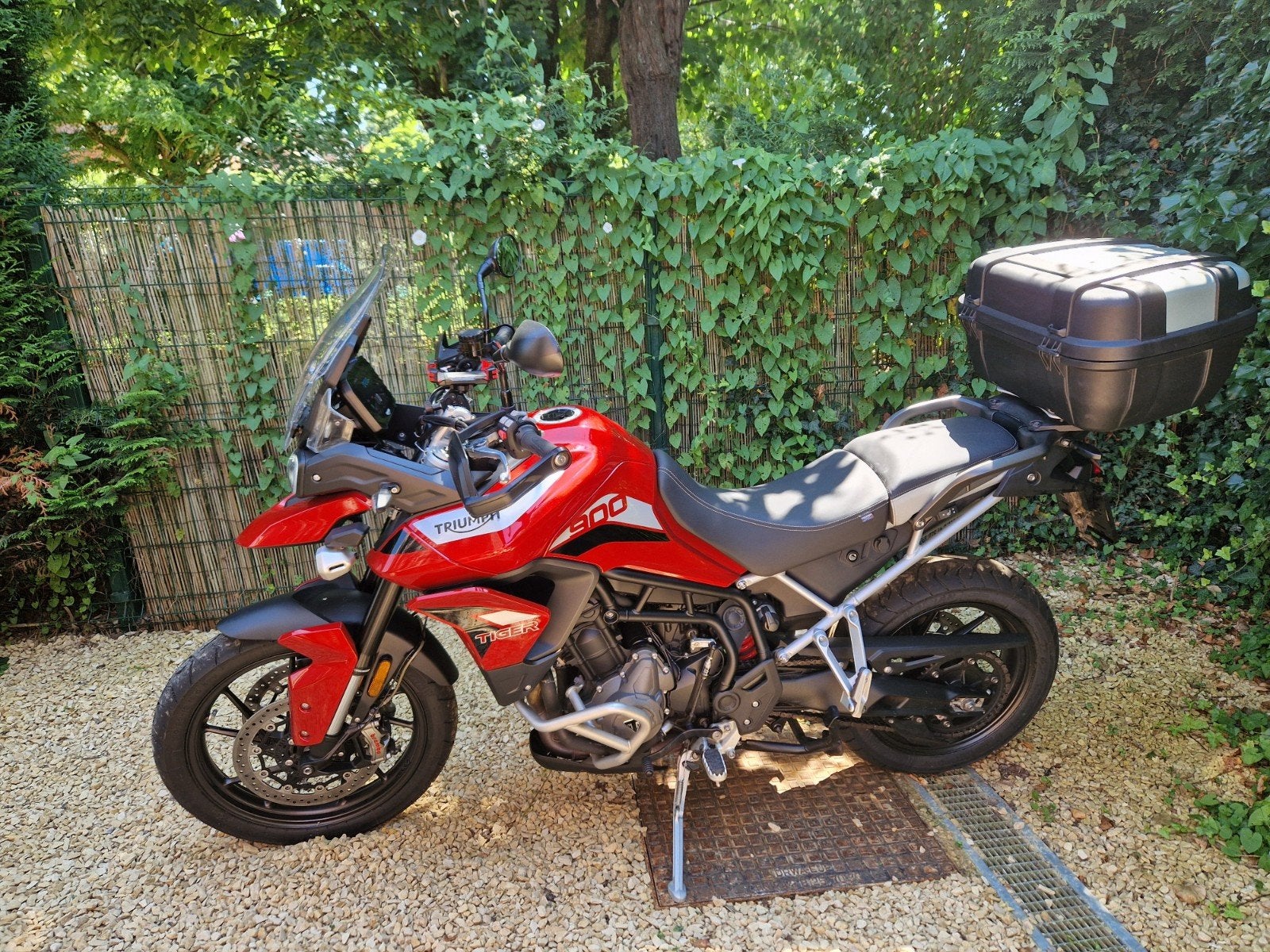 A VENDRE, 888 cc, Nieuw, Bedrijf, 3 cilinders