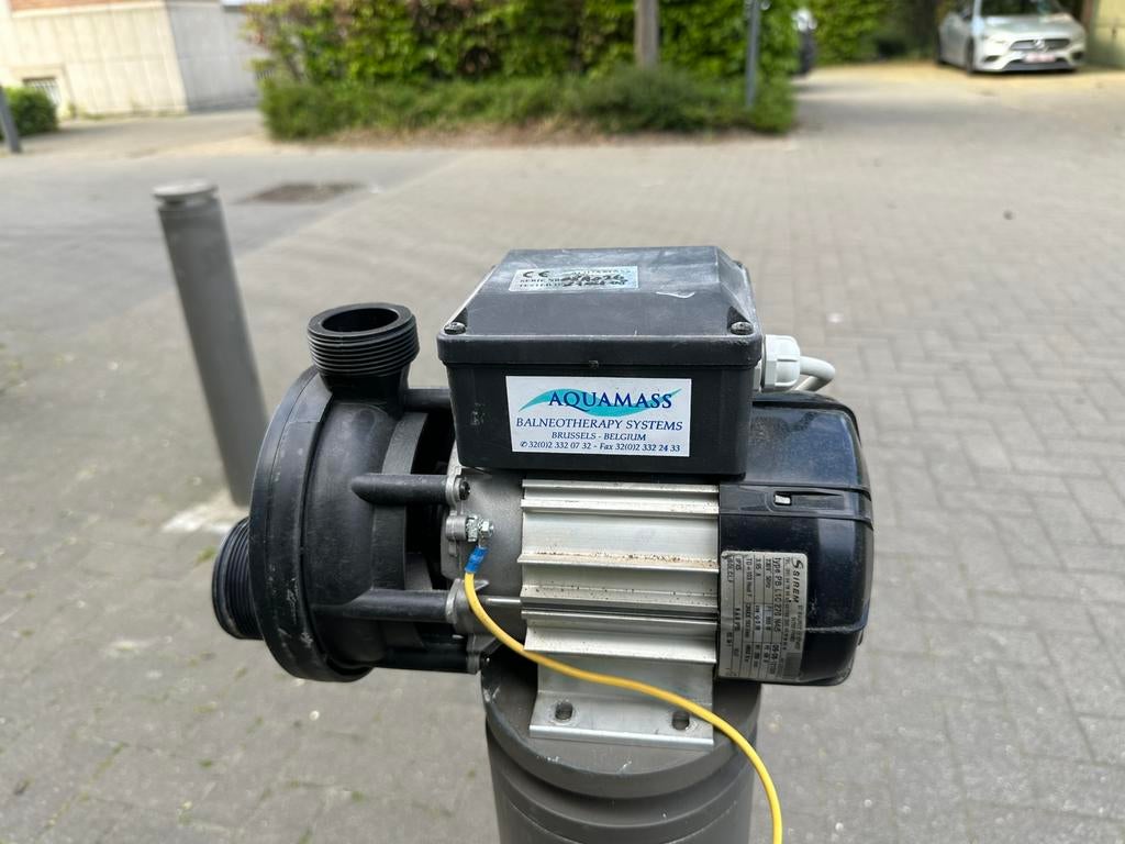 Motor, Ophalen, Zo goed als nieuw