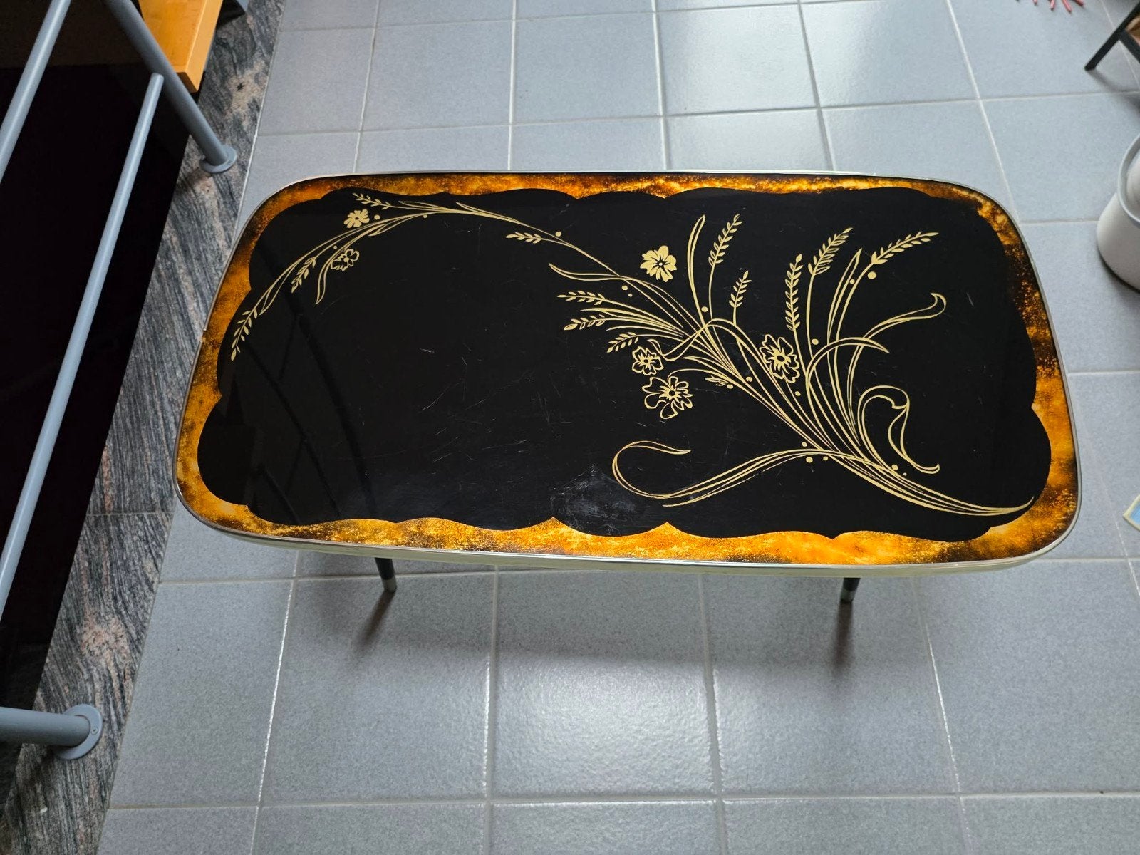 Table basse vintage de 1950, Enlèvement