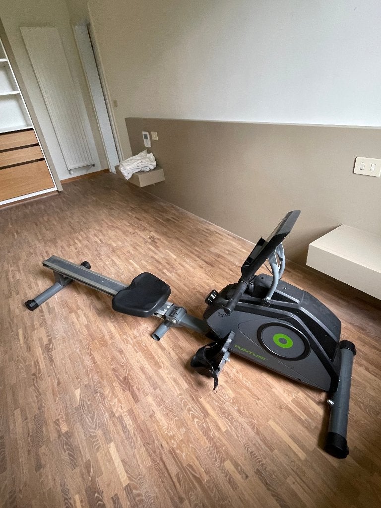 Roeitrainer Tunturi opklapbaar, Ophalen, Zo goed als nieuw, Roeitrainer