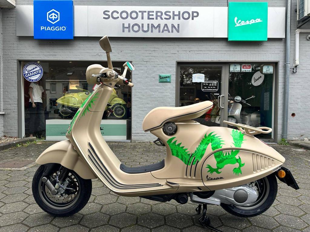Vespa 946 125cc Dragon Gelimiteerde & Genummerde Editie (188, Neuf, Autres modèles, 125 cm³, Essence
