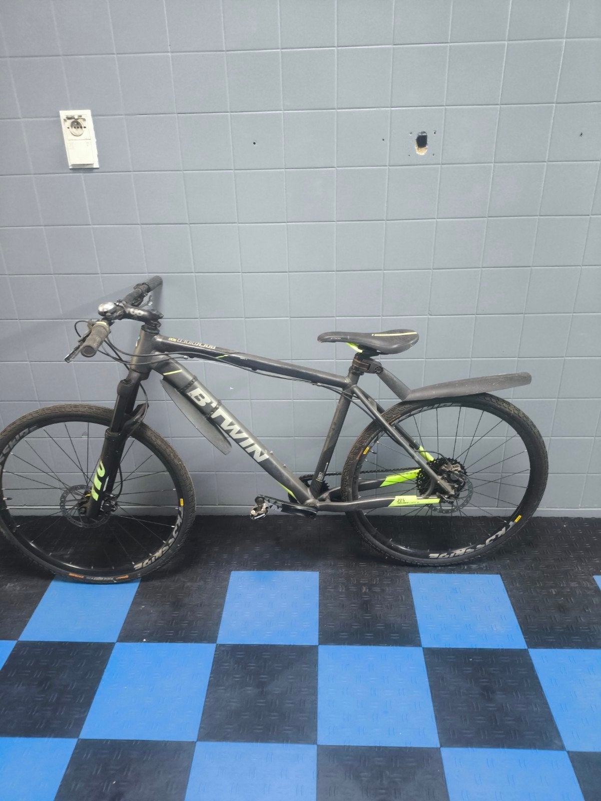 Rockrider 900 MTB 27.5” Maat L – Klikpedalen – goede staat., Fietsen en Brommers, Fietsen | Mountainbikes en ATB, 53 tot 57 cm