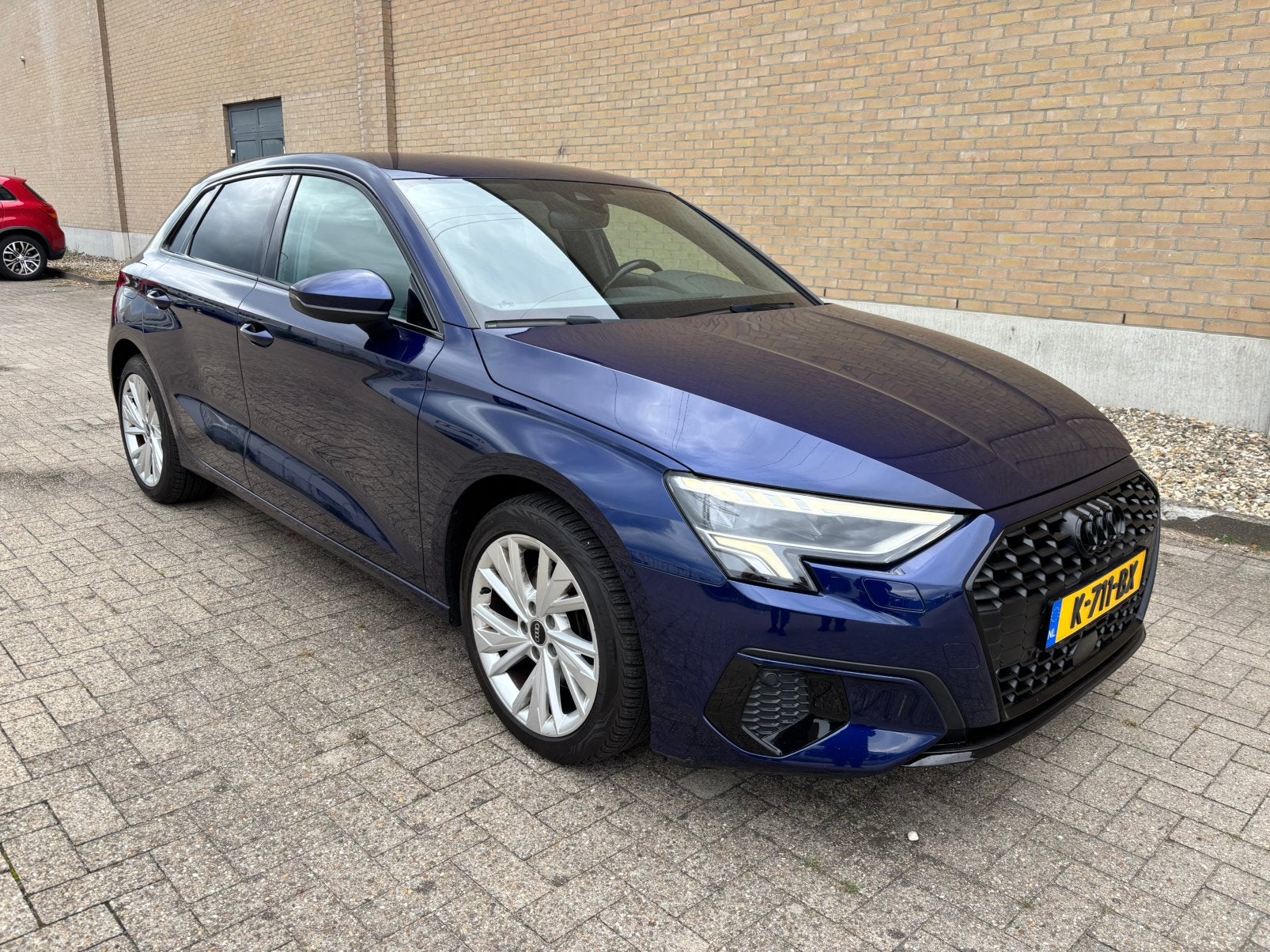 AUDI A3 30TFSI  5DR BJ2020 NW MODEL NAVARRA BLUE AIRCO NAP, Autos, Audi, Achat, Euro 6, Boîte manuelle, Particulier