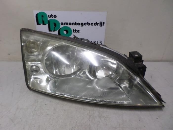 Phare droit d'un Ford Mondeo (Mondeo 00-), Autos : Pièces & Accessoires, -, 3 mois de garantie, -, -
