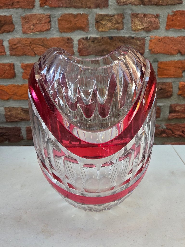 Vintage kristallen vaas – helder/robijnrood – geslepen, Huis en Inrichting, Woonaccessoires | Vazen, Ophalen, Zo goed als nieuw
