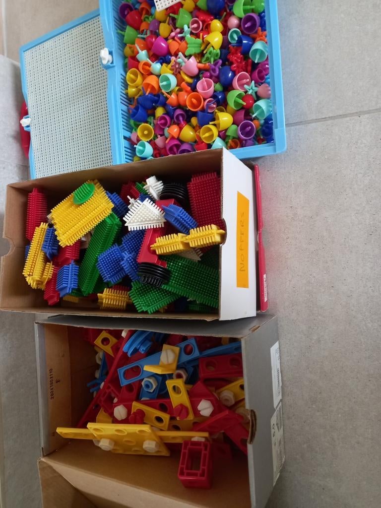 Meccano,noppers,steekparels, Ophalen