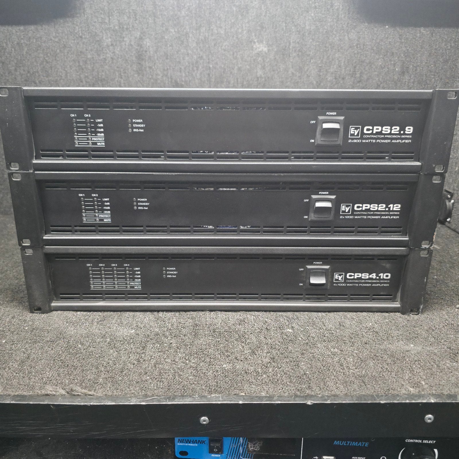 ELECTRO VOICE    CPS  versterkers   2 en 4 kanaals, Audio, Tv en Foto, Ophalen of Verzenden