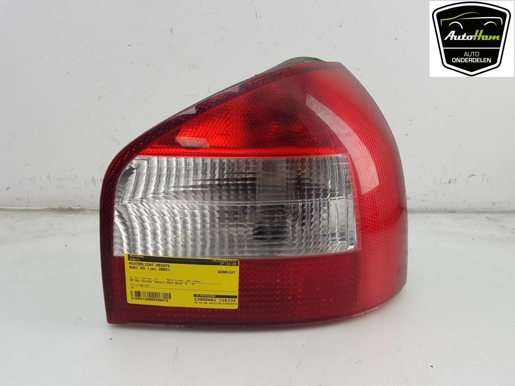 FEU ARRIÈRE DROIT Audi A3 (8L1) (|8L0945096B|8L0945096C|), Autos : Pièces & Accessoires, Éclairage, Audi, Utilisé