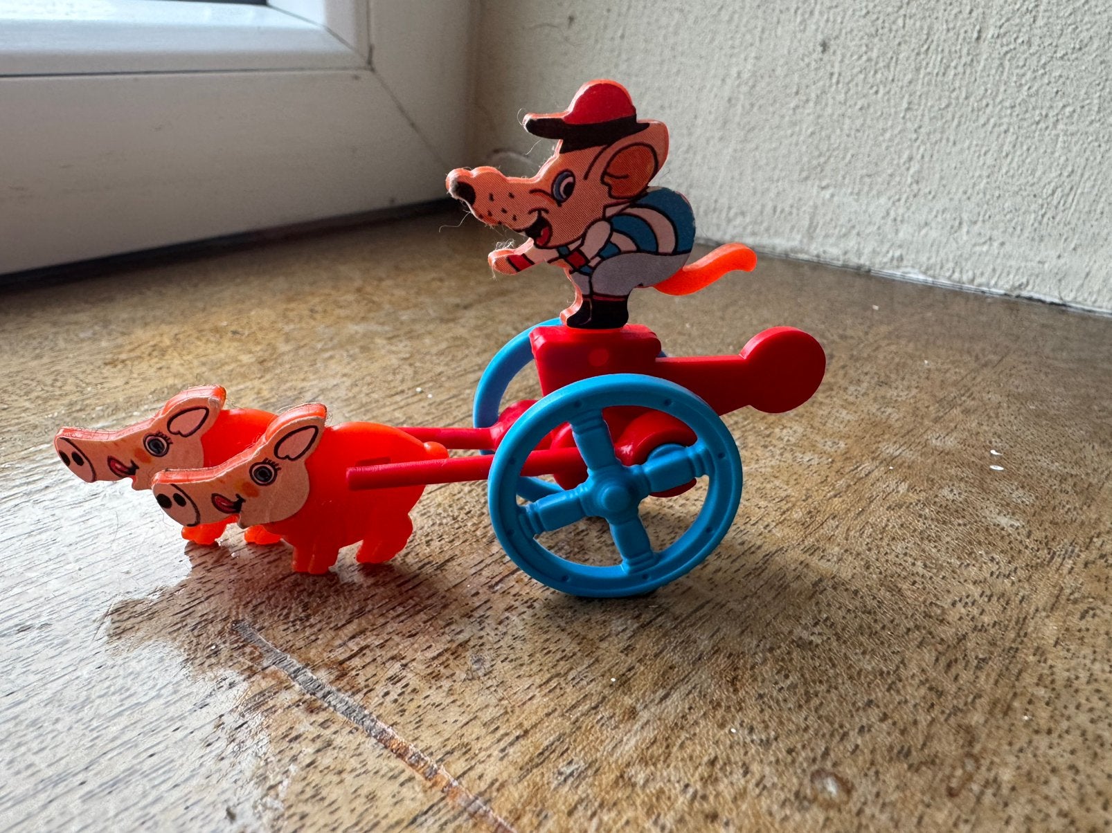 Verrassingseieren kindersurprise varkensrace, Ophalen, Zo goed als nieuw