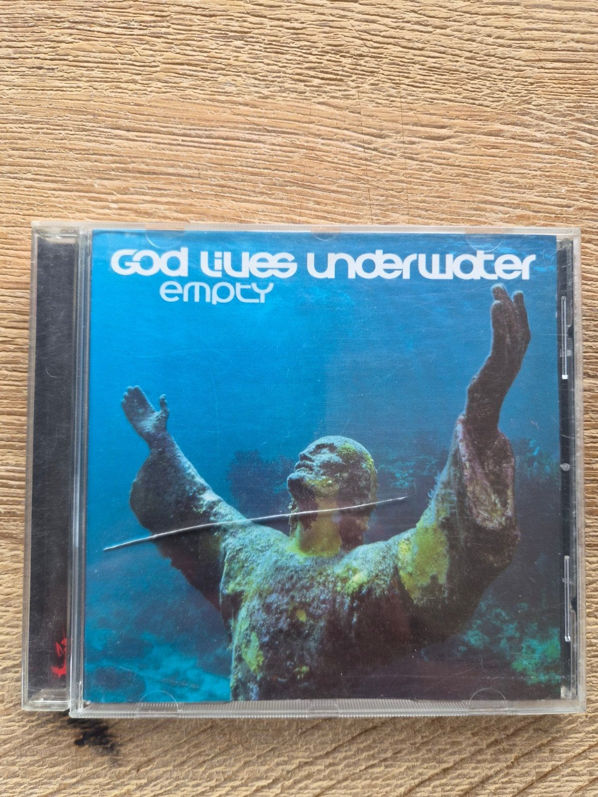 GOD LIVES UNDERWATER - Vide, Enlèvement ou Envoi, Utilisé
