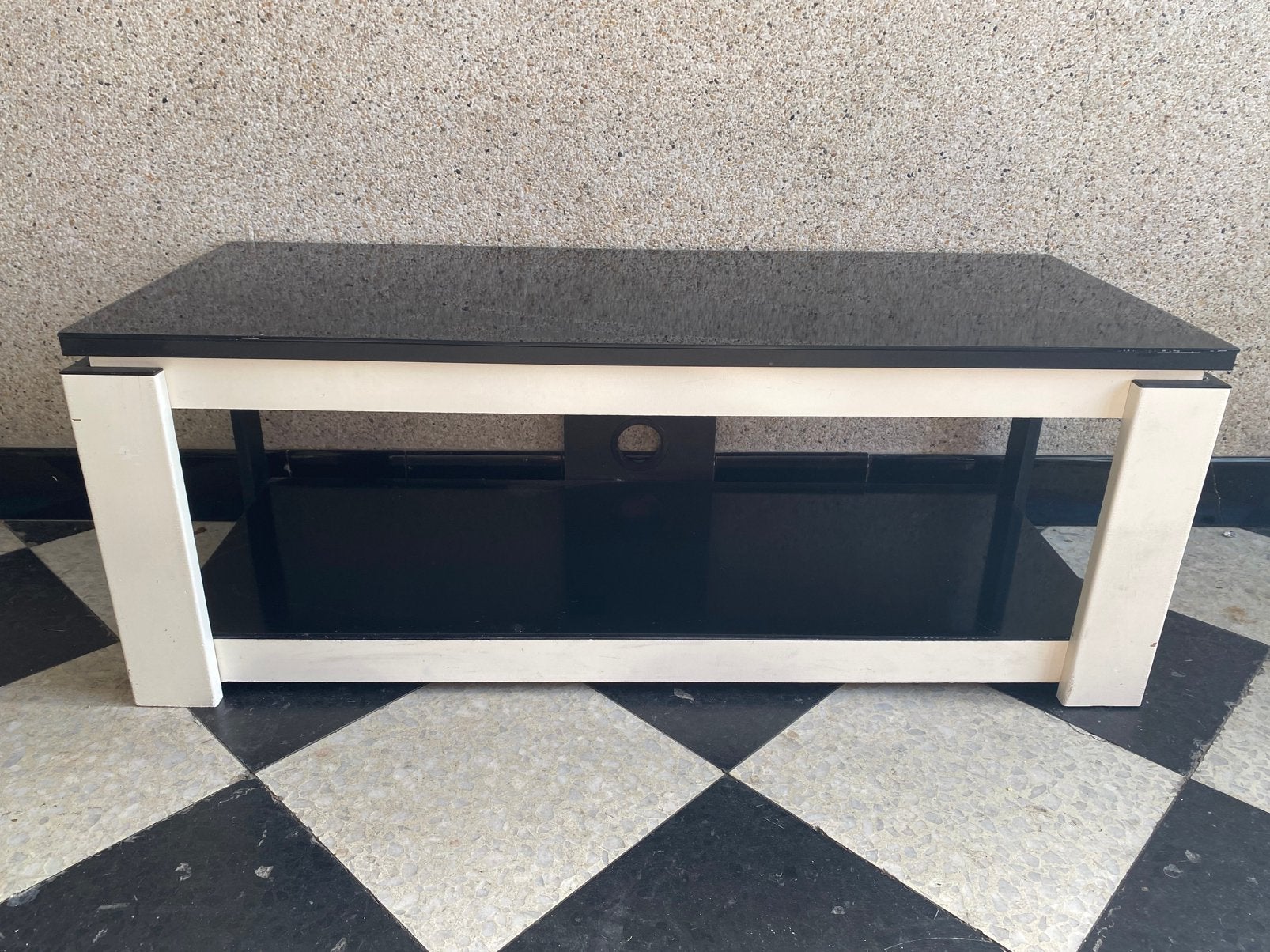 TV tafel, Huis en Inrichting, Kasten |Televisiemeubels, Ophalen, Zo goed als nieuw