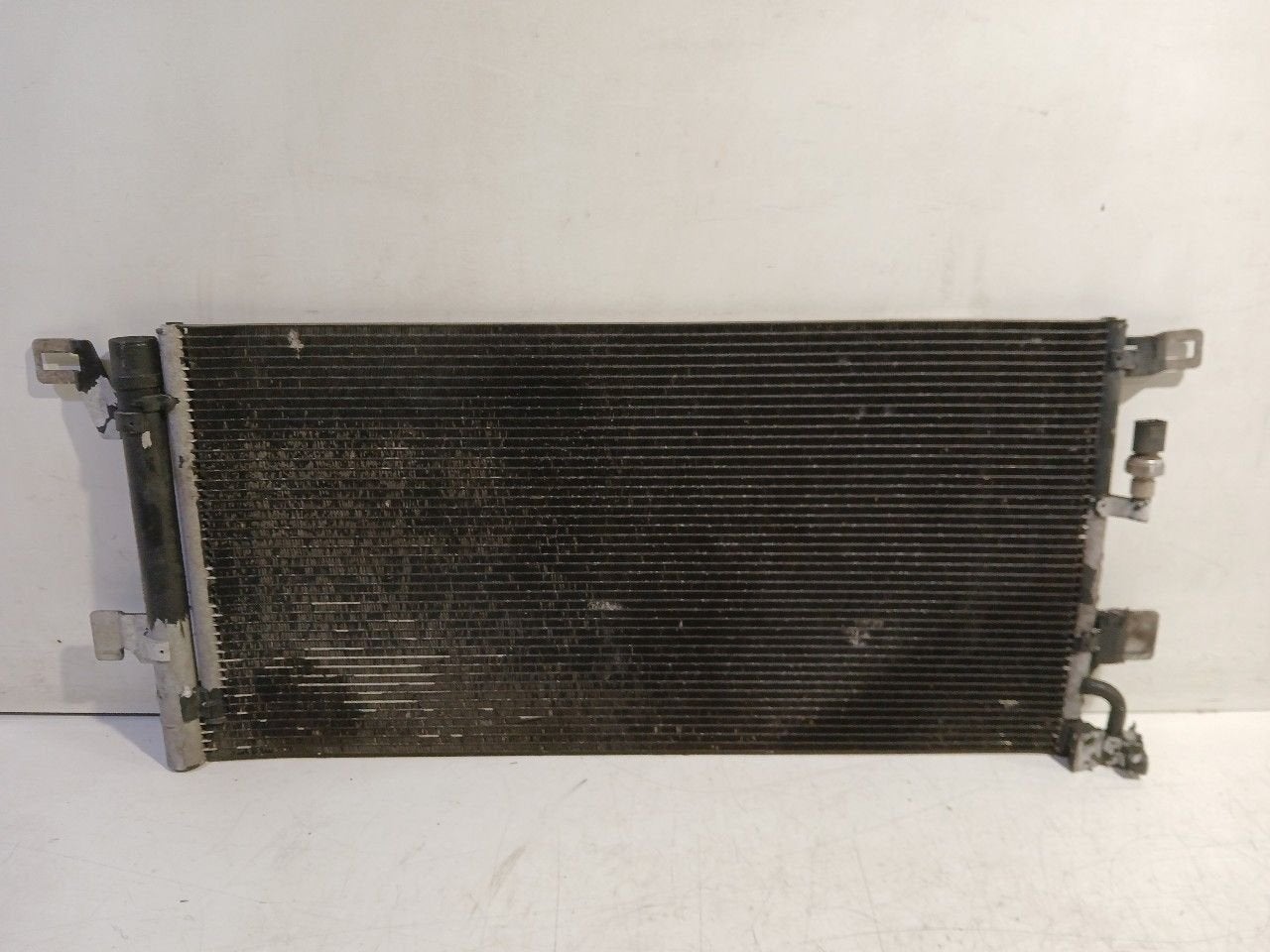 Airco radiateur Audi A4, Onderdelen@venauto.nl, Van der Ven Autorecycling B.V., Ettenseweg 76, 4706 PB Roosendaal, The Netherlands