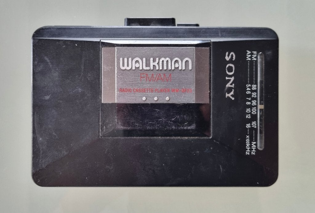 WALKMAN SONY WM-BF23 ( not working), Enlèvement ou Envoi, Walkman ou Baladeur