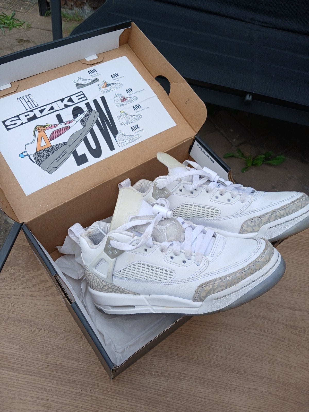 Nike Jordan Spizike Low (GS) EUR38, Kleding | Heren, Schoenen, Ophalen, Wit, Zo goed als nieuw, Sneakers