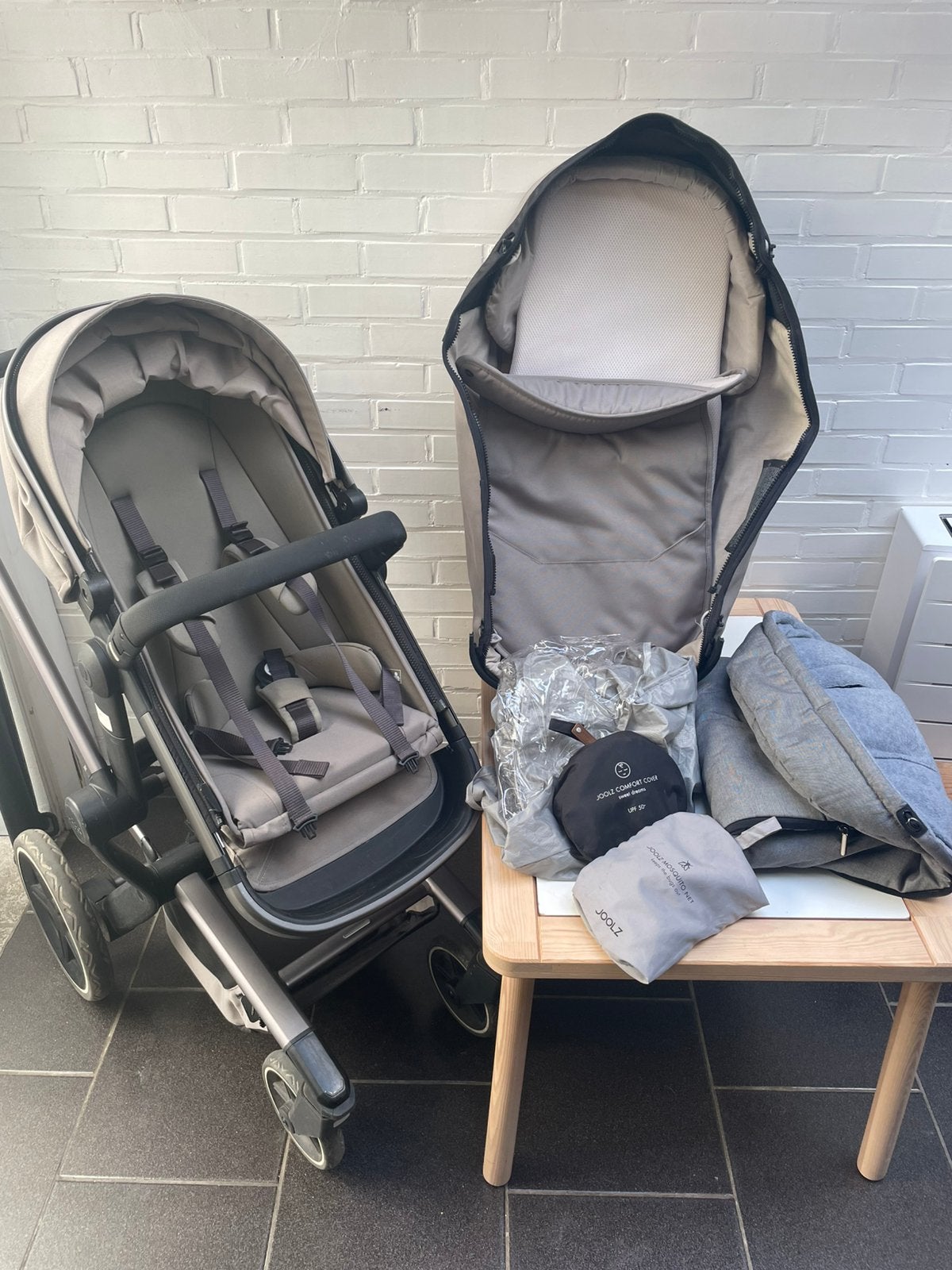 Complete set wandelwagen Joolz Day+ in de kleur sage green, Gebruikt, Verstelbare duwstang, Combiwagen, Ophalen