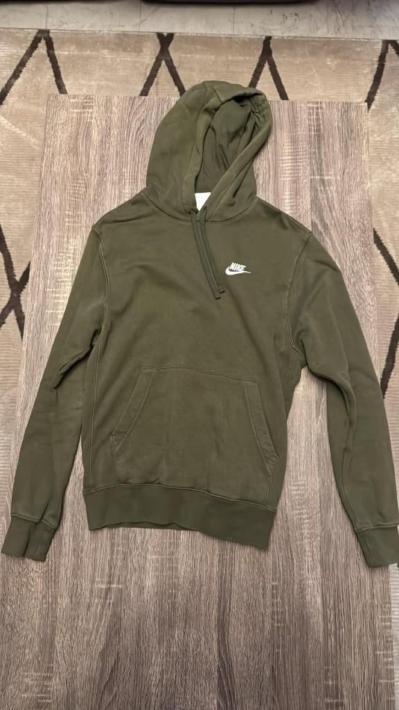 PULL NIKE, Nike, Porté, Taille 46 (S) ou plus petite, Vert