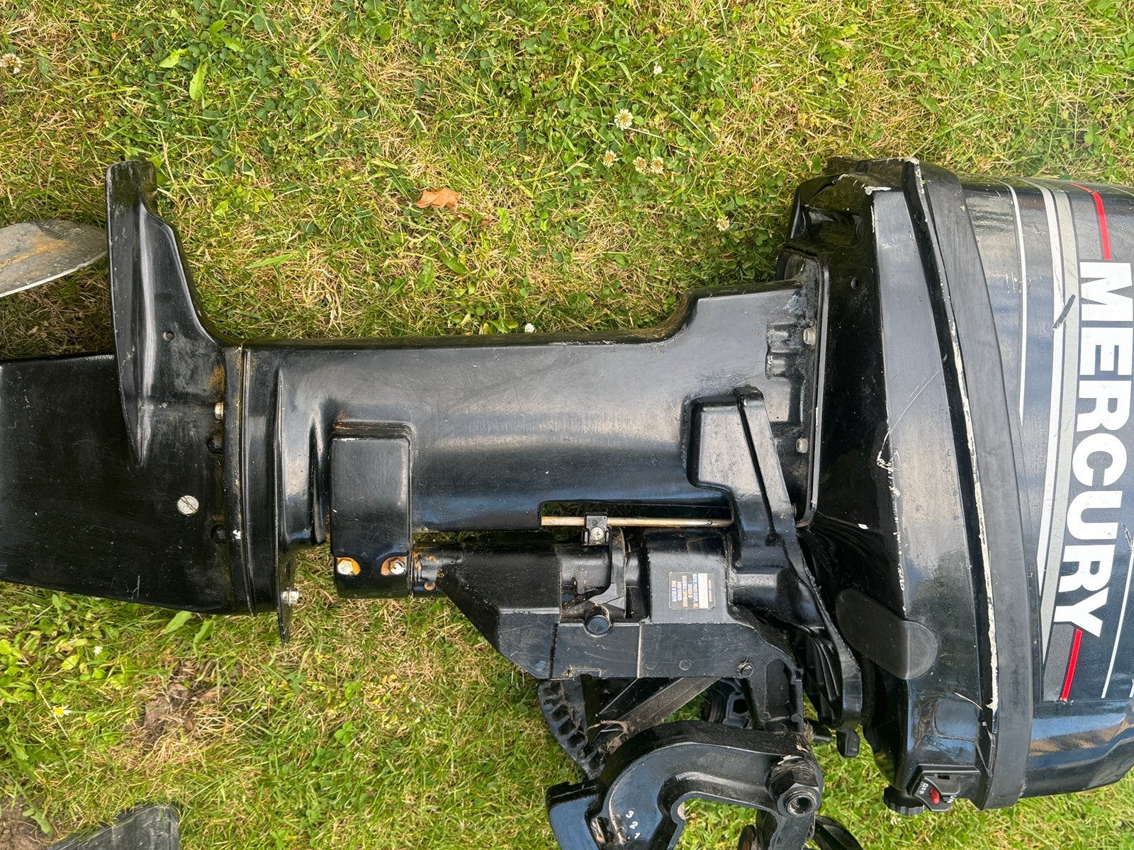 moteur mercury 15hp, Sports nautiques & Bateaux, Moteurs Hors-bord & In-bord, Comme neuf, Enlèvement, Moteur hors-bord, Essence