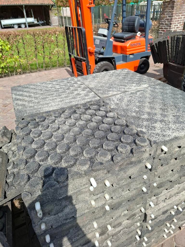 ️ ✅️Rubberen tegels 50x50x7,5 cm Speeltoestellen Stalmatten, Ophalen