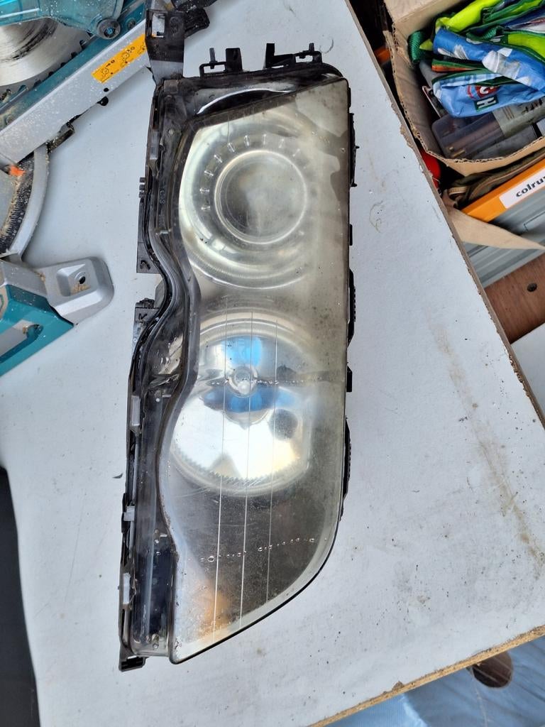 Projecteur Xénon droit BMW E46 2004, Auto-onderdelen, Ophalen of Verzenden, Gebruikt, BMW