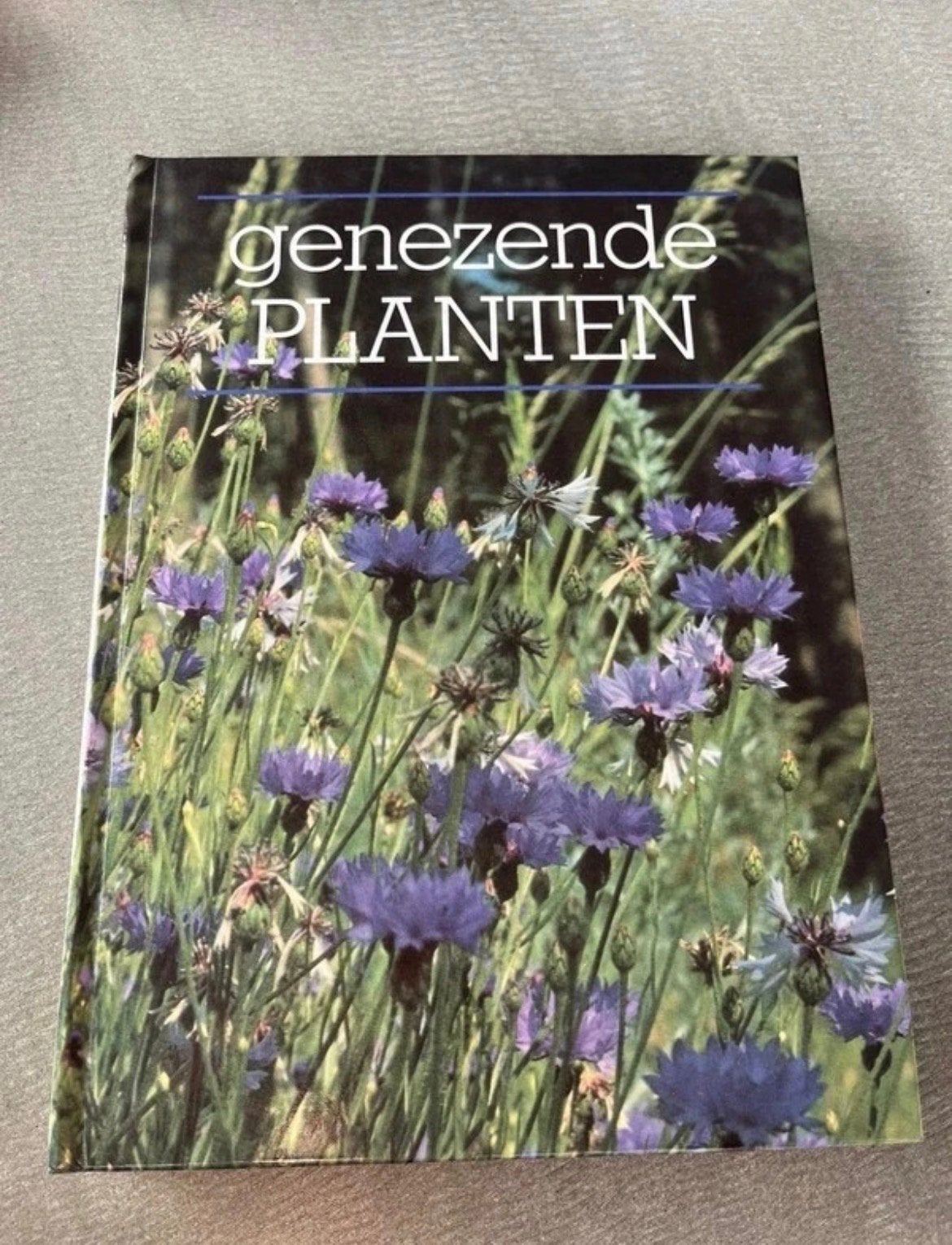 Arthis Historia - genezende planten, Boeken, Verzenden, Zo goed als nieuw, Natuur algemeen