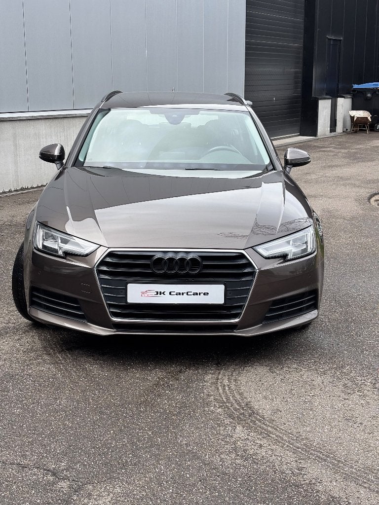 Audi A4 Avant 2.0 TDI 2018 | Leder | Navi | Trekhaak, Auto's, Dealer onderhouden, 4 cilinders, Bruin, A4