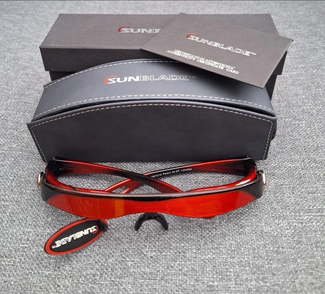 sunblade rouge, Autres marques, Lunettes de soleil, Envoi, Neuf