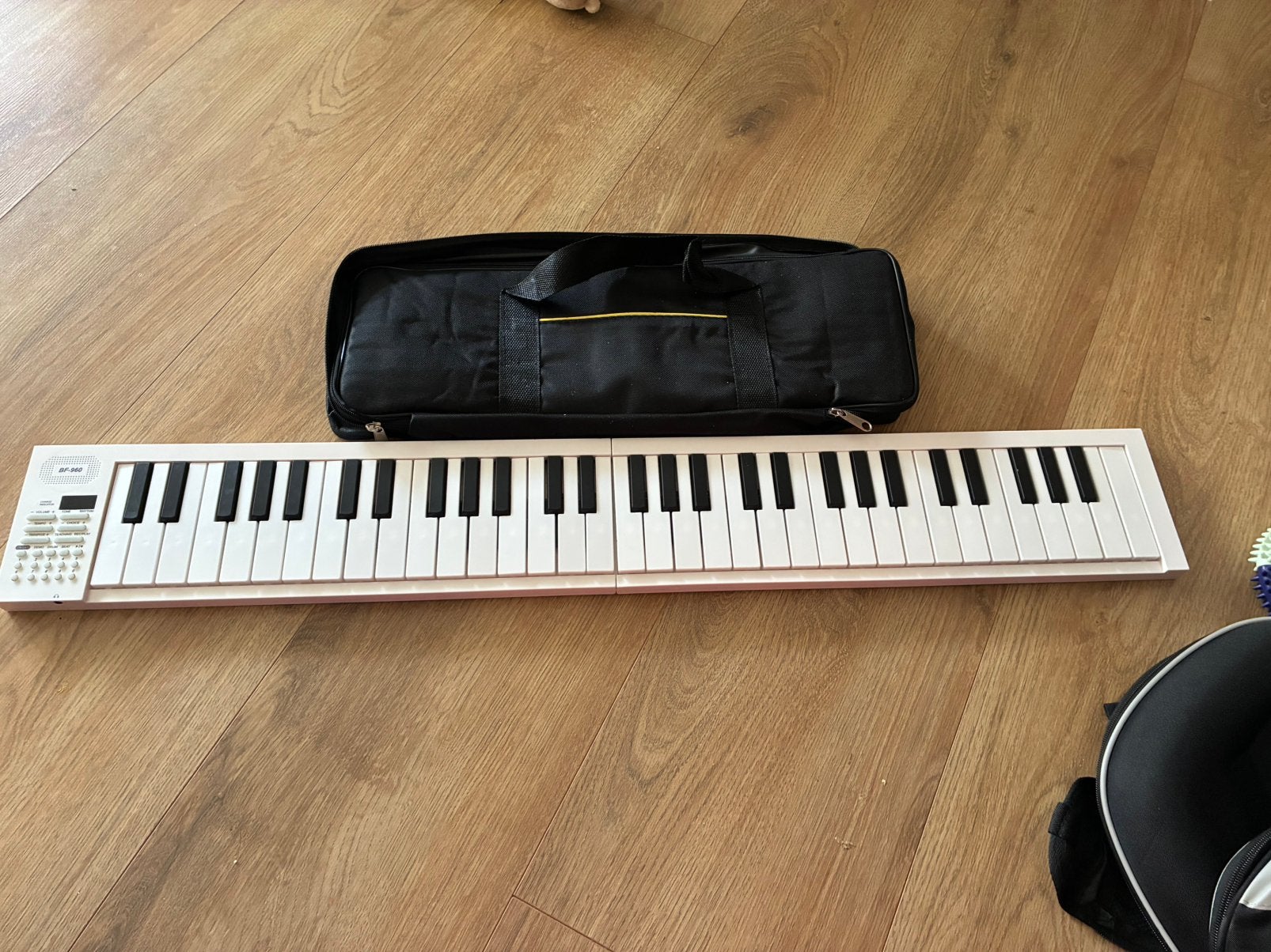 Bifun BF-960 opvouwbaar elektronisch keyboard (88 toetsen), Muziek en Instrumenten, Piano's, Ophalen, Zo goed als nieuw