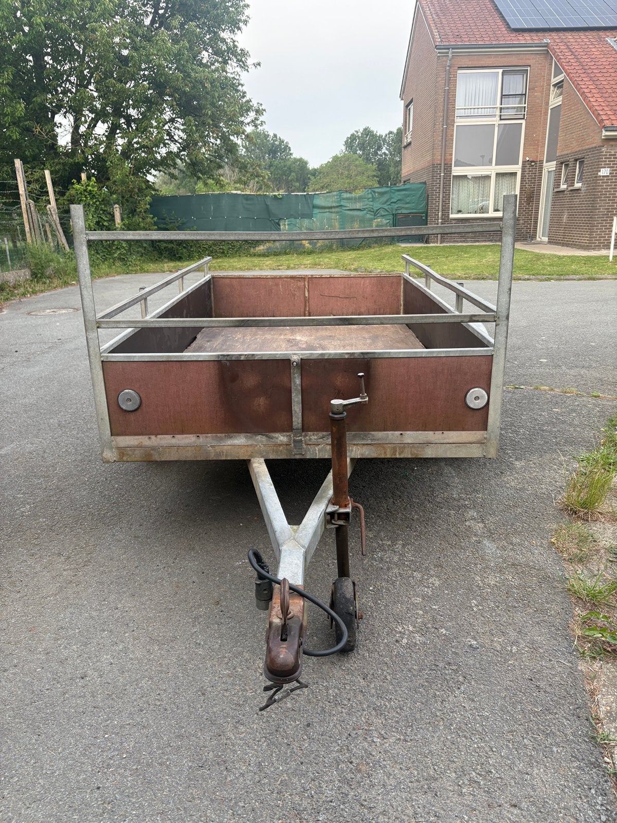 Aanhangwagen enkele as (grote versie), Ophalen