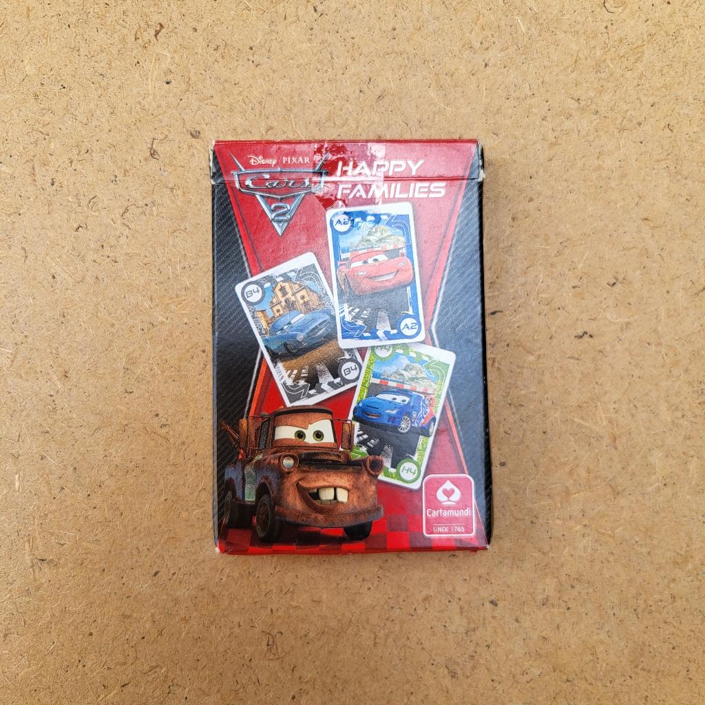 Cars 2 Happy families (kwartet), Hobby en Vrije tijd, Gezelschapsspellen | Kaartspellen, Een of twee spelers, Ophalen of Verzenden