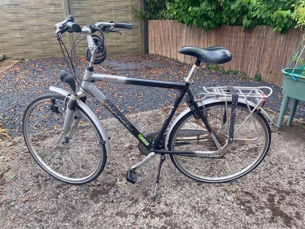 Degelijke traditionele herenfiets, Fietsen en Brommers, Fietsen | Heren | Herenfietsen, Gebruikt, Velgrem, Versnellingen, Ophalen